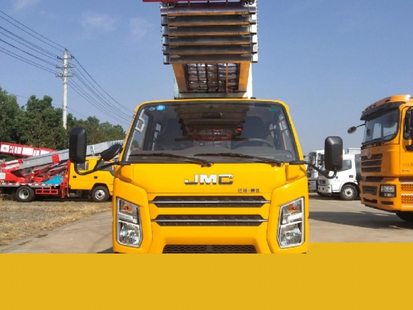 32米國六云梯車