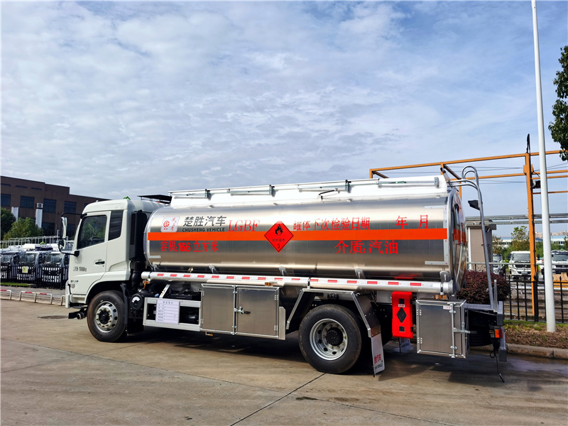 國六東風(fēng)天錦鋁合金油車